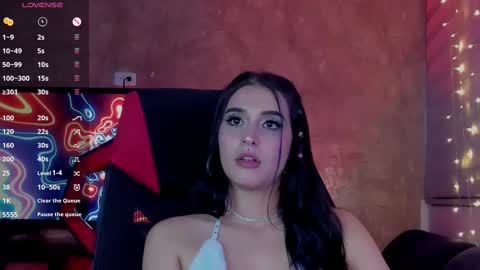 Charlotte  online show from 02.09.25