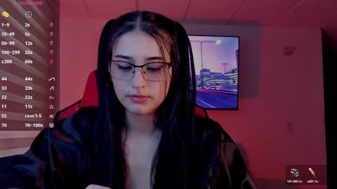 Charlotte  online show from 10.08.25