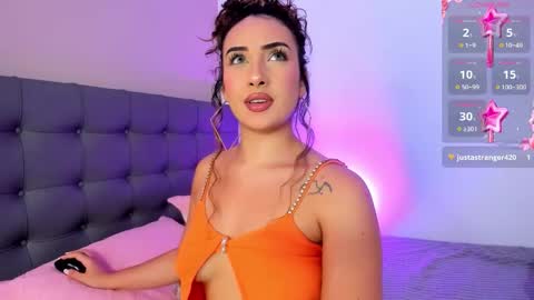 Charlotte james online show from 09.30.25