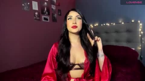 Snapshot of charlotte_jamees chatting on 01.09.26 Charlotte james online show from 01.09.26