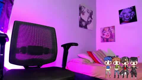 Charlie  online show from 11.18.25