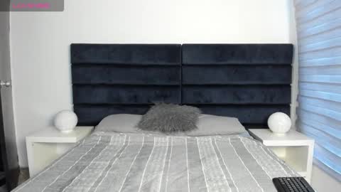 Snapshot of charlotte_knox chatting on 09.30.25 Charlotte online show from 09.30.25