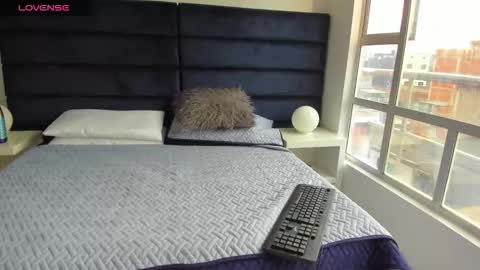 Snapshot of charlotte_knox chatting on 10.14.25 Charlotte online show from 10.14.25