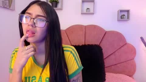 Charlotte  online show from 11.10.25