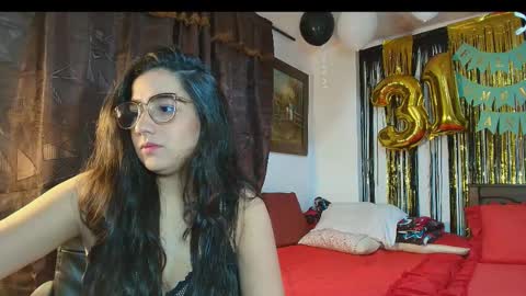 Snapshot of charlotte_richardson chatting on 10.27.25 charlotte_richardson online show from 10.27.25