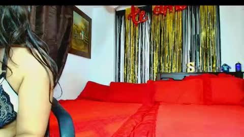 Snapshot of charlotte_richardson chatting on 10.28.25 charlotte_richardson online show from 10.28.25