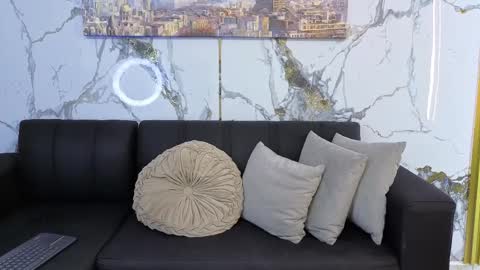 charlotte_skinny23_aws online show from 10.26.25