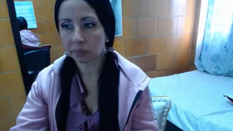 Snapshot of charlotte_temple chatting on 01.18.26 Charlotte online show from 01.18.26