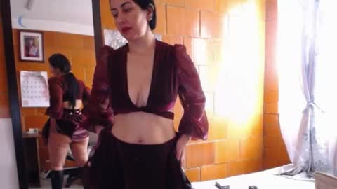 Snapshot of charlotte_temple chatting on 05.25.26 Charlotte online show from 05.25.26
