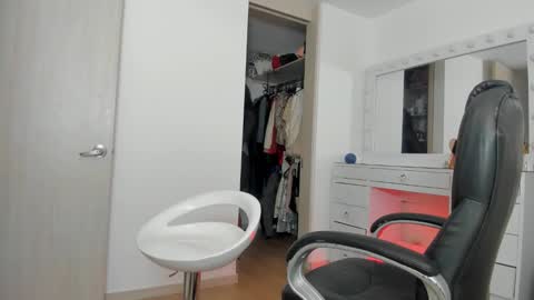 Yuli online show from 01.14.26