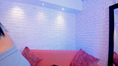 Charlotte  Everyday From 0700 to 1300 Col Time online show from 09.18.25