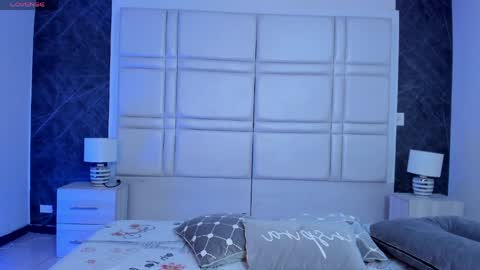 Charlotte  Everyday From 0700 to 1300 Col Time online show from 04.10.26