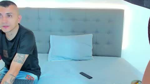 Snapshot of charlotteandsimon chatting on 10.10.25 charlotteandsimon online show from 10.10.25