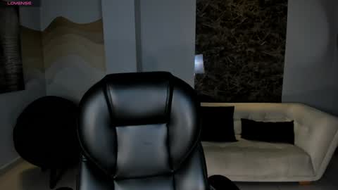 Charlotte online show from 01.03.25