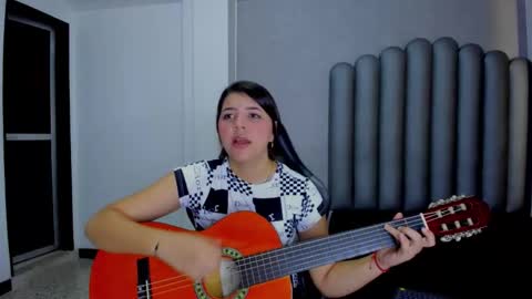 charlottee_starr online show from 12.16.25