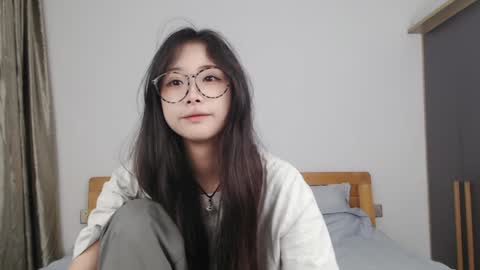 Snapshot of charlottelin chatting on 12.02.24 Charlotte online show from 12.02.24