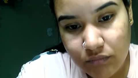 charlottequeen_21 online show from 04.17.26