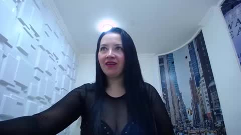 Charlotte  Schmidt online show from 09.19.25