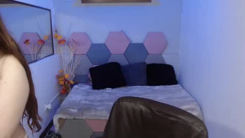 Snapshot of charlottetaylor_ chatting on 01.22.25 Charlotte Taylor online show from 01.22.25