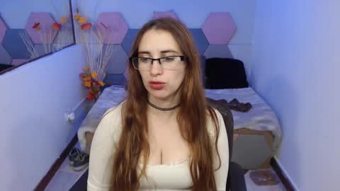 Snapshot of charlottetaylor_ chatting on 01.22.25 Charlotte Taylor online show from 01.22.25