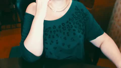 CharlotteXTasty online show from 12.06.24