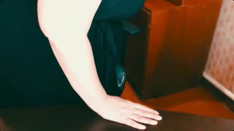 CharlotteXTasty online show from 02.24.25