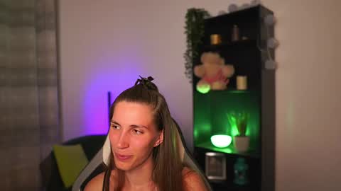 Charlott online show from 09.08.25