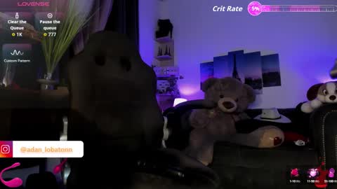 Snapshot of charly_85016 chatting on 09.14.25 charly online show from 09.14.25