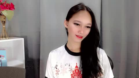 Snapshot of charm_fuckdoll8 chatting on 04.25.26 charm_fuckdoll8 online show from 04.25.26