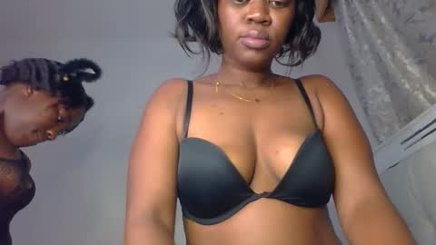 charming_kittie online show from 09.12.25