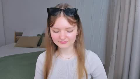 Im Eva online show from 05.12.26