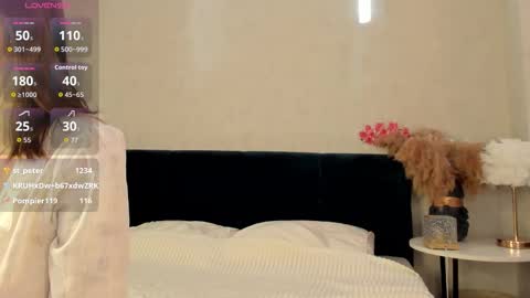 Snapshot of charmingvixen chatting on 10.18.25 Kati online show from 10.18.25