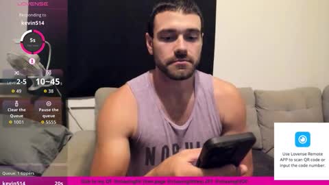 Snapshot of chasemason20 chatting on 10.19.25 Onlyfans chasingfit Instagram the arguer Twitter chasingfitOF online show from 10.19.25