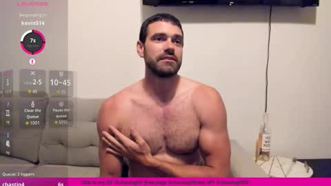 Snapshot of chasemason20 chatting on 10.23.25 Onlyfans chasingfit Instagram the arguer Twitter chasingfitOF online show from 10.23.25