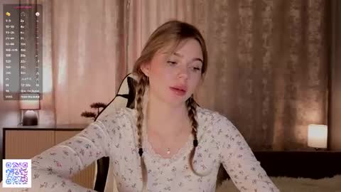 Snapshot of chasidygrandmaison chatting on 06.09.26 Emilia online show from 06.09.26