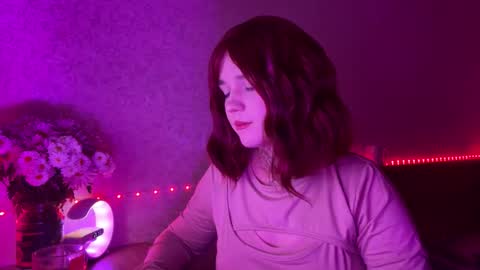 Snapshot of chasing_pavements chatting on 10.19.25 chasing_pavements online show from 10.19.25