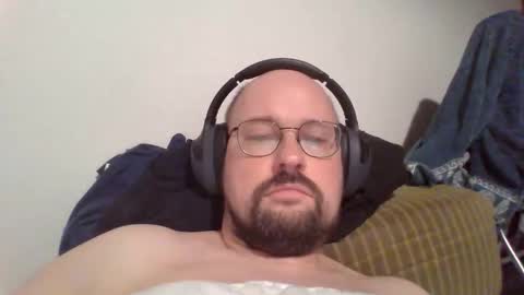 Mickel online show from 10.11.25