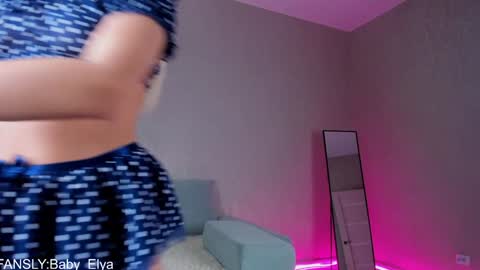 Im Elya   inst Elya Elfie  online show from 12.12.24