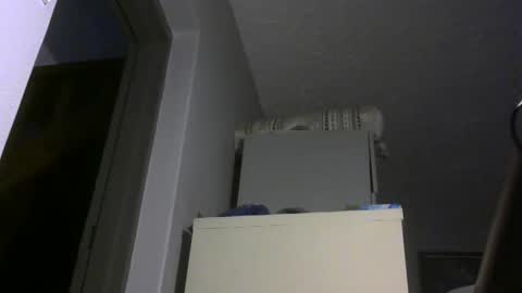 chaturbatordeluxe online show from 02.22.25