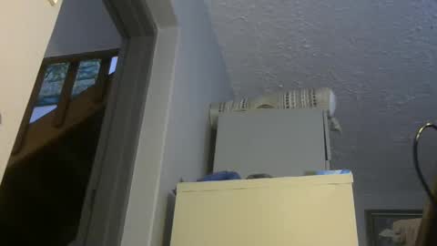 chaturbatordeluxe online show from 02.23.25