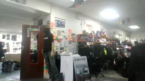 chaturbatordeluxe online show from 02.24.25