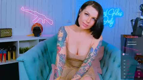 Snapshot of chaturkaterina chatting on 02.15.25 Miss Harmony online show from 02.15.25