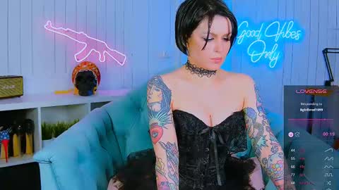 Snapshot of chaturkaterina chatting on 03.12.25 Miss Harmony online show from 03.12.25