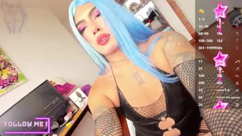 Sophie  online show from 01.31.25