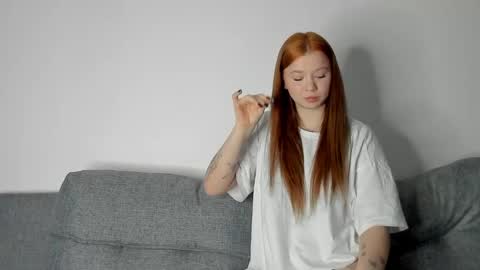 Em online show from 02.11.25