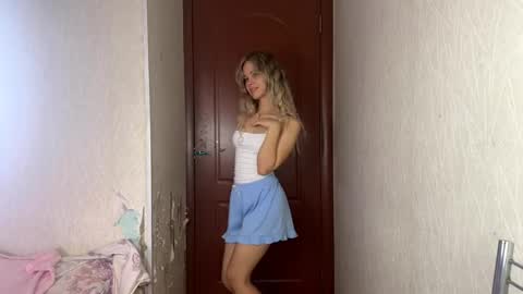 Snapshot of chayashortle chatting on 09.24.25 Milissa online show from 09.24.25