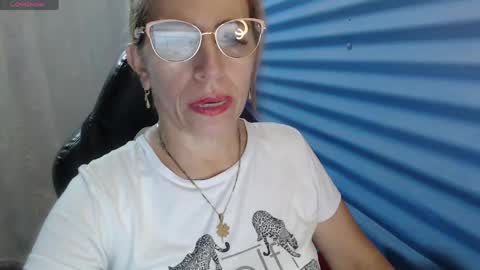 Snapshot of chayla_ruiz chatting on 05.02.26 CHAYLA VICTORIA RUIZ online show from 05.02.26