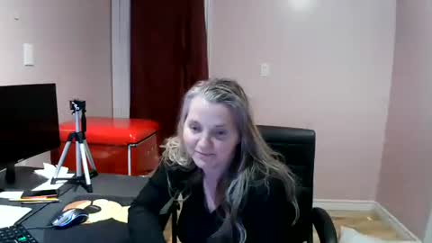 chealsiek online show from 10.29.25