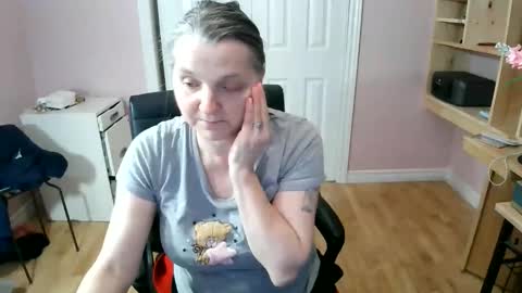 chealsiek online show from 04.09.26