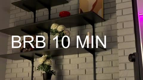 Jenny  please dont forget to thumbs up me  online show from 12.16.24